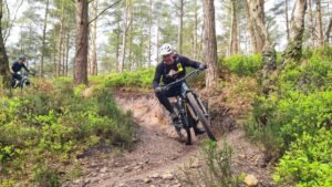 Advanced singletrack ride on the Surrey Hills, close to London. The Trailblazer
