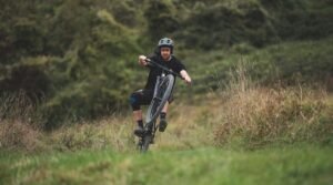 Wheel lifts manuals wheelies coaching on the Surrey Hills